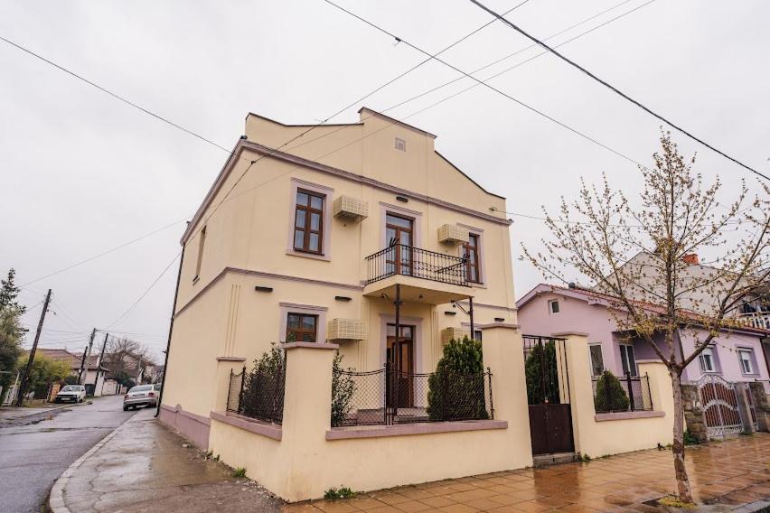 Bed and Breakfast Fenix Gevgelija Exterior foto